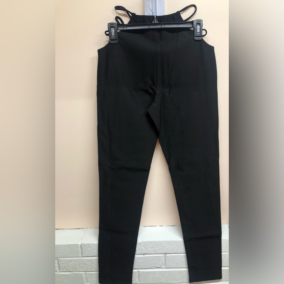 Black pants with hip cutouts - Picture 3 of 4